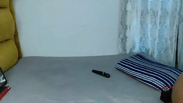 Snapshot of SexxyAddiict chatting on 05-19-26, 06:20 SexxyAddiict online show from 05-19-26, 06:20