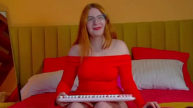 AliceAllisons online show from 04-11-26, 06:23