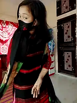 Snapshot of Sweet_Bindika07 chatting on 09-22-25, 04:47 Sweet Bindika07 online show from 09-22-25, 04:47