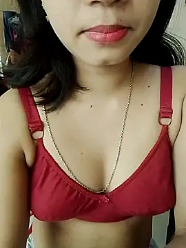 Snapshot of Sweet_Bindika07 chatting on 10-11-25, 06:23 Sweet Bindika07 online show from 10-11-25, 06:23