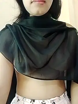 Snapshot of Sweet_Bindika07 chatting on 10-20-25, 02:56 Sweet Bindika07 online show from 10-20-25, 02:56