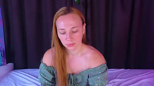 Snapshot of BettyStevenson chatting on 09-10-25, 07:08 BettyStevenson online show from 09-10-25, 07:08