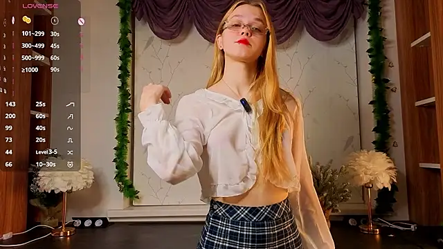 TomokoRocha online show from 02-10-26, 01:10