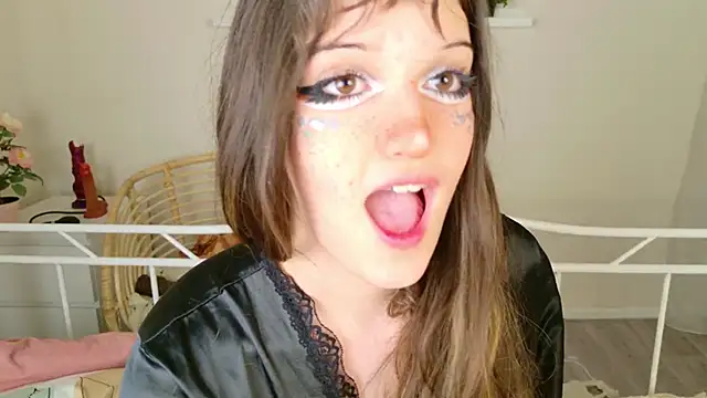 kamila blush online show from 12-04-25, 03:16