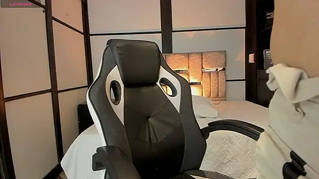 SamaraAnders  online show from 02-05-26, 06:18