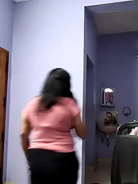 mallu-lover online show from 11-30-25, 11:03