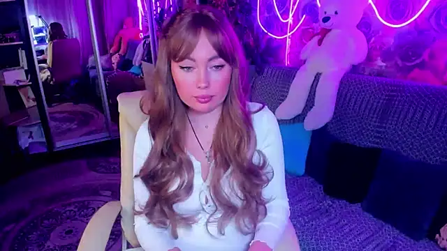 Snapshot of Ninaabyanka chatting on 11-08-25, 08:29 Ninaabyanka online show from 11-08-25, 08:29