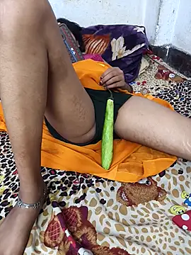 Snapshot of desimalai28 chatting on 04-04-26, 07:33 desimalai28 online show from 04-04-26, 07:33