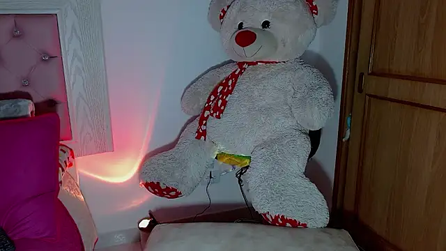 Ayleen m online show from 02-10-26, 01:10