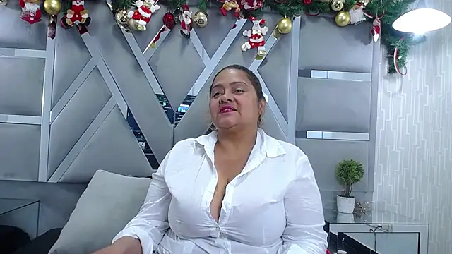 MonzerratBoyer online show from 01-07-26, 07:05