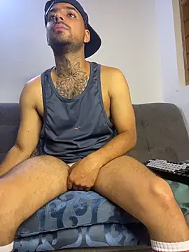 tomas smith1 online show from 04-12-26, 11:21