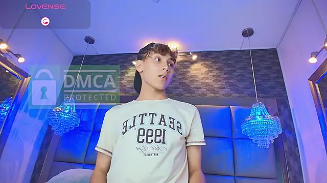 Twinkie Hung online show from 09-11-25, 09:26