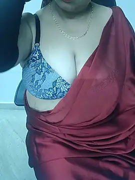 Snapshot of Bhabhiji1 chatting on 05-10-26, 06:24 Bhabhiji1 online show from 05-10-26, 06:24