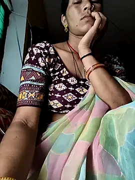 Snapshot of Sonam_pandeyji chatting on 05-06-26, 01:25 Sonam pandeyji online show from 05-06-26, 01:25