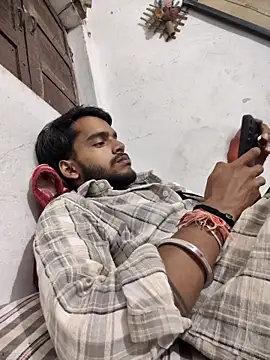 yashuuuu021 online show from 09-24-25, 03:37