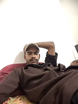 yashuuuu021 online show from 04-03-26, 06:50