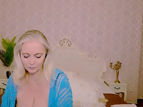 Anais Janson online show from 04-14-26, 06:47