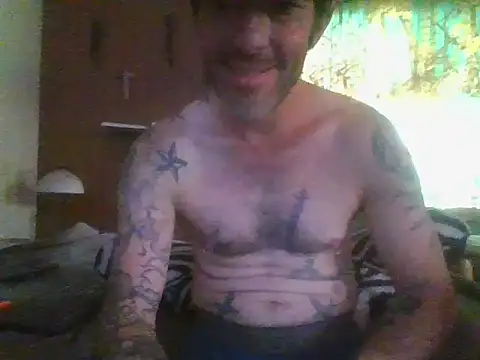 Snapshot of theboobietrap chatting on 09-09-25, 11:48 theboobietrap online show from 09-09-25, 11:48