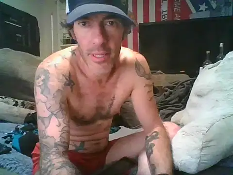 Snapshot of theboobietrap chatting on 10-13-25, 09:31 theboobietrap online show from 10-13-25, 09:31