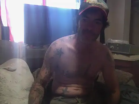 Snapshot of theboobietrap chatting on 10-14-25, 11:27 theboobietrap online show from 10-14-25, 11:27