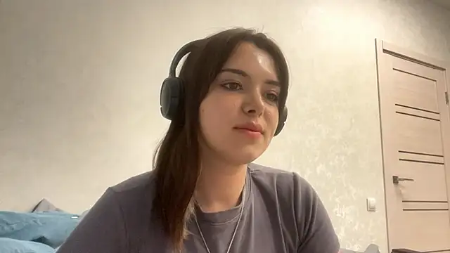 Snapshot of PUP_PUP_Sea chatting on 09-17-25, 03:35 PUP PUP Sea online show from 09-17-25, 03:35