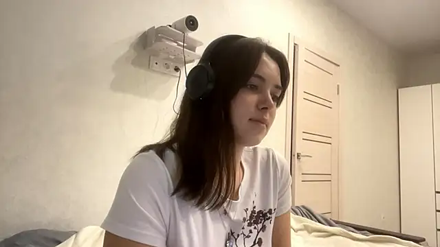Snapshot of PUP_PUP_Sea chatting on 09-23-25, 02:09 PUP PUP Sea online show from 09-23-25, 02:09