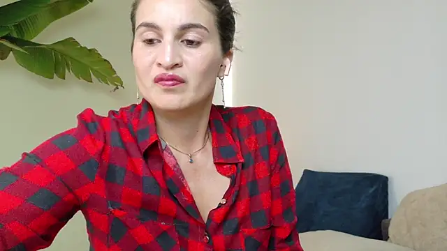 lizdevine online show from 12-04-25, 06:05