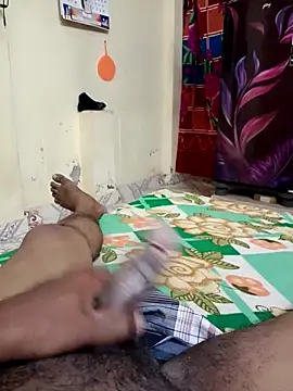 Tamilpayan09876 online show from 04-14-26, 02:12