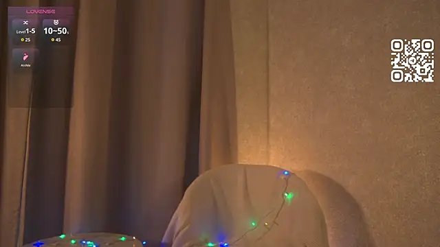 MagicCutie online show from 12-22-25, 08:55