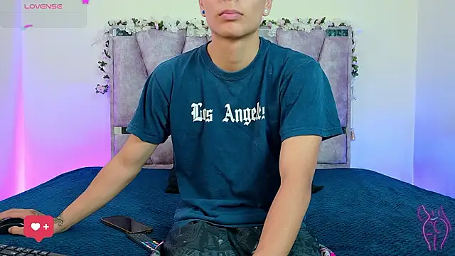 lana and liam  online show from 03-13-26, 11:17