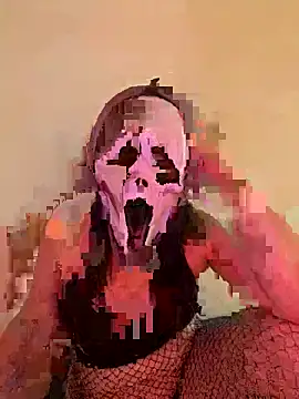 Snapshot of PatryO99 chatting on 10-27-25, 10:25 PatryO99 online show from 10-27-25, 10:25