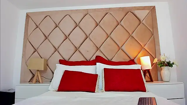 AngelinaDuvall online show from 02-17-26, 11:07