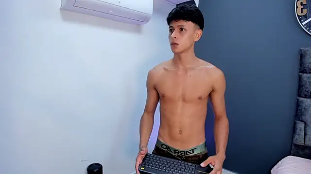 stephane rouss online show from 11-04-25, 09:36