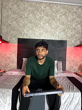 RaphaelDufort online show from 09-16-25, 12:33