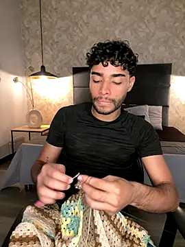 RaphaelDufort online show from 11-30-25, 12:03