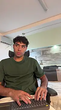 RaphaelDufort online show from 01-14-26, 04:45