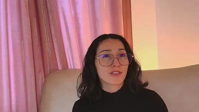 Snapshot of Ginevra_esposito chatting on 05-08-26, 12:32 Ginevra esposito online show from 05-08-26, 12:32