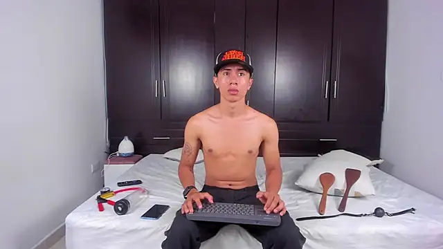 zadders yb online show from 09-18-25, 04:14