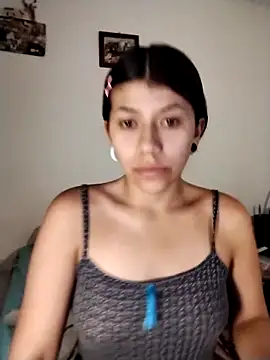 Raven Rouge  online show from 04-11-26, 05:28