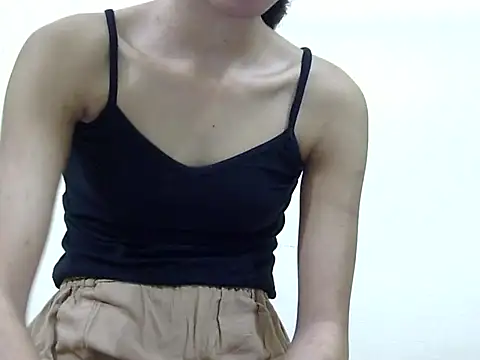 smallcuute online show from 11-14-25, 10:47