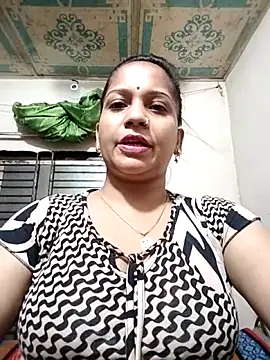 Snapshot of Payel_50 chatting on 06-13-26, 07:56 Payel 50 online show from 06-13-26, 07:56