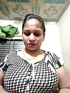 Snapshot of Payel_50 chatting on 06-28-26, 03:18 Payel 50 online show from 06-28-26, 03:18