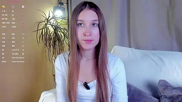 NanaMertins online show from 11-25-25, 01:05