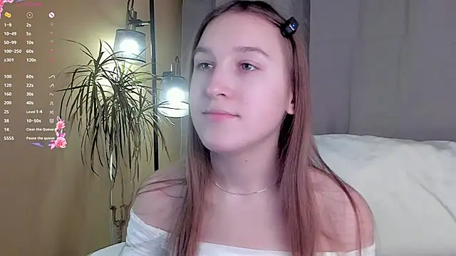 NanaMertins online show from 11-30-25, 01:09