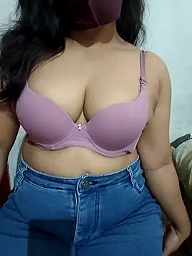 Snapshot of Sakshi4u chatting on 02-12-26, 05:02 Sakshi4u online show from 02-12-26, 05:02