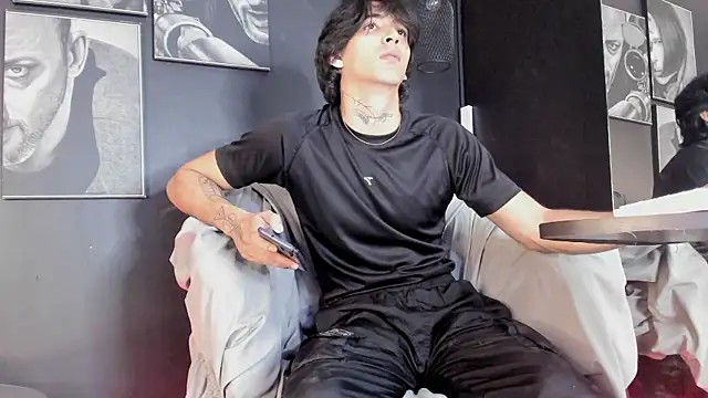 jett savage online show from 11-21-25, 04:33