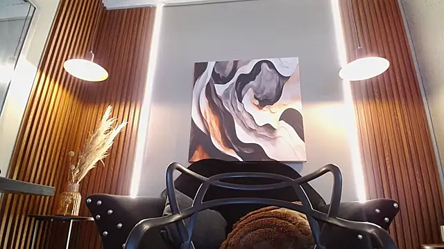 CurlyDani online show from 03-31-26, 02:06