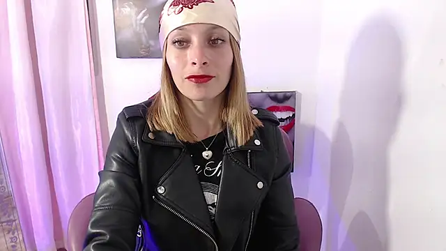 thamarajane2 online show from 01-10-26, 11:42