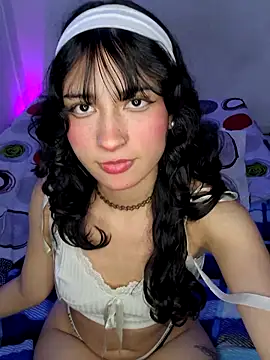 Snapshot of Danly_ chatting on 02-03-26, 02:53 Danly online show from 02-03-26, 02:53