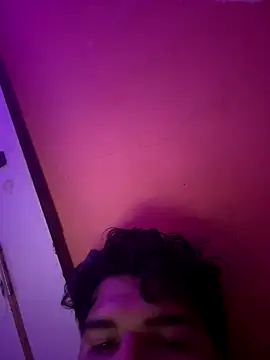 Snapshot of saumon3022 chatting on 09-20-25, 04:02 saumon3022 online show from 09-20-25, 04:02